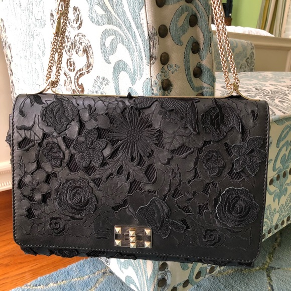 Valentino black flower lace shoulder bag/gold step - Picture 5 of 6